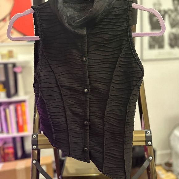 MANIERE DE VOIR ASYMMETRIC SHIRRED MESH TOP - BLACK  SIZE US 10 - Picture 10 of 10